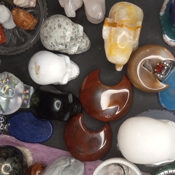 Moon your choice - Picture 1 of 1